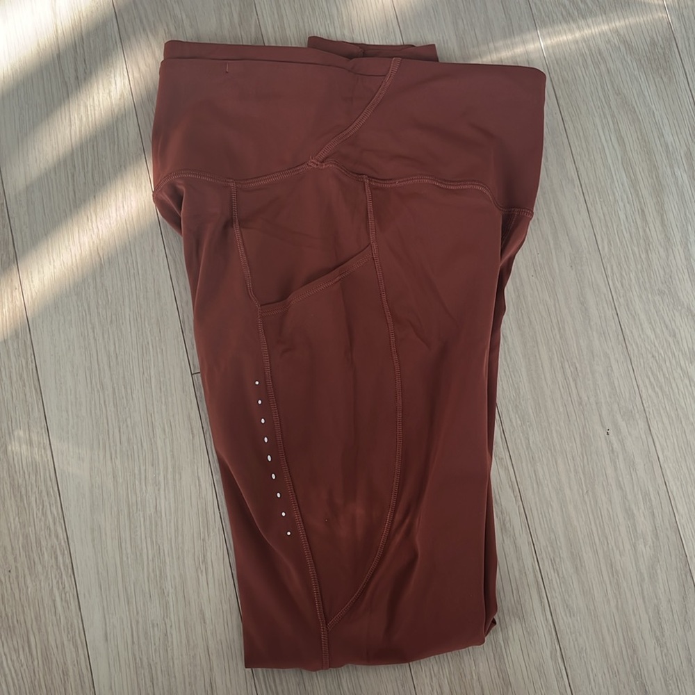 Lululemon Fast and Free High-Rise Tight 25” Pockets *Updated
Dark Terracotta - Picture 4 of 13